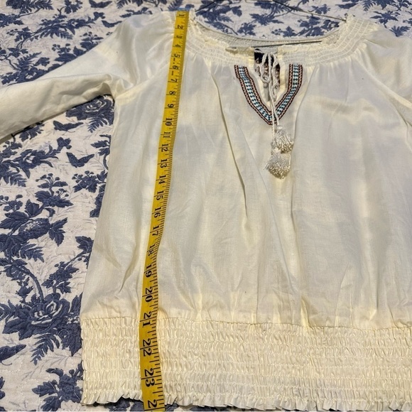 Miley Cyrus Sheer Blouse Elastic Neck Cuffs Waist Embroidered V-neck Tie Size L - Picture 13 of 14